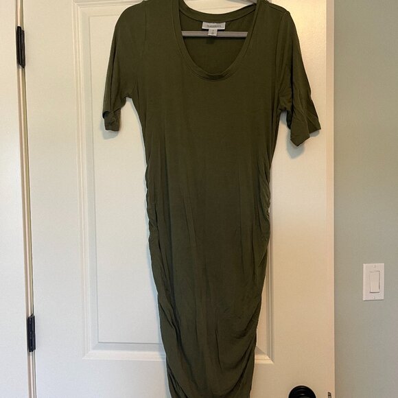 Motherhood Maternity Dresses & Skirts - Motherhood Maternity | Bodycon Dress in Green | Size Medium